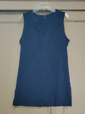 Lands' End Navy Sleeveless V‑Notch Tunic Tank